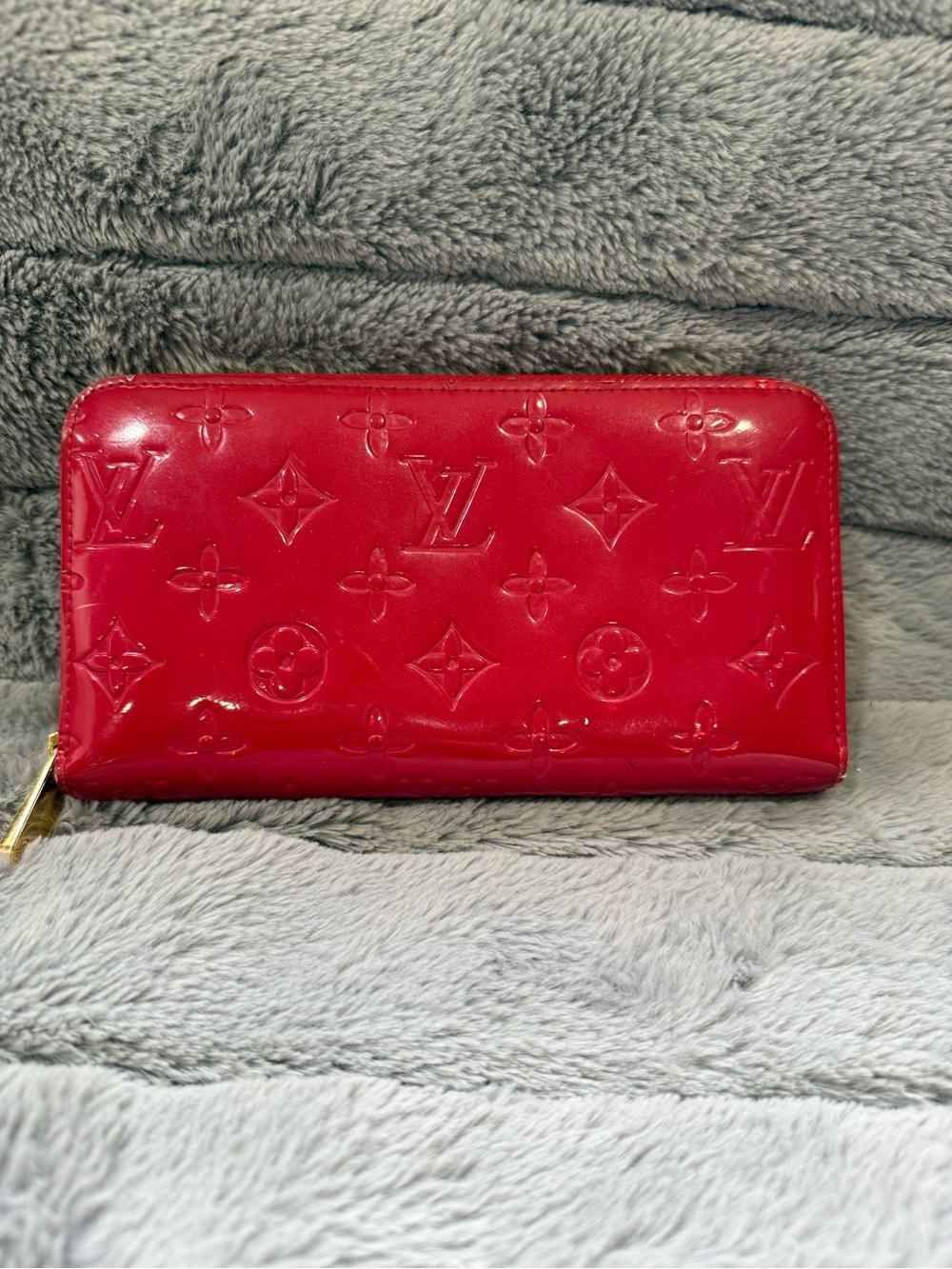 Louis Vuitton Monogram Vernis Red Patent Leather Wallet